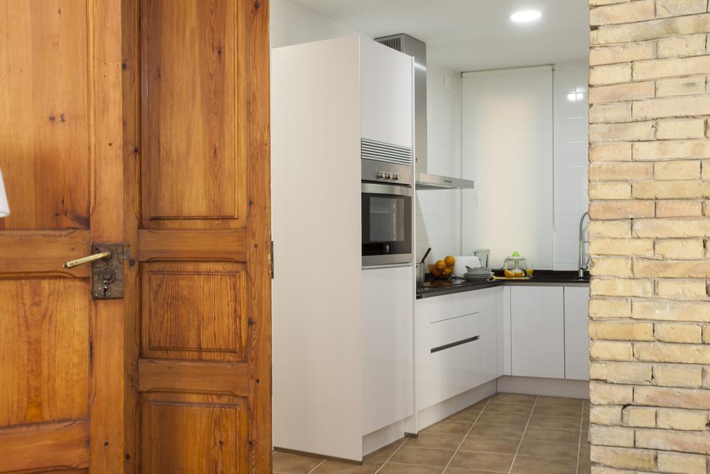 Singularstays Roteros Valencia Bilik gambar